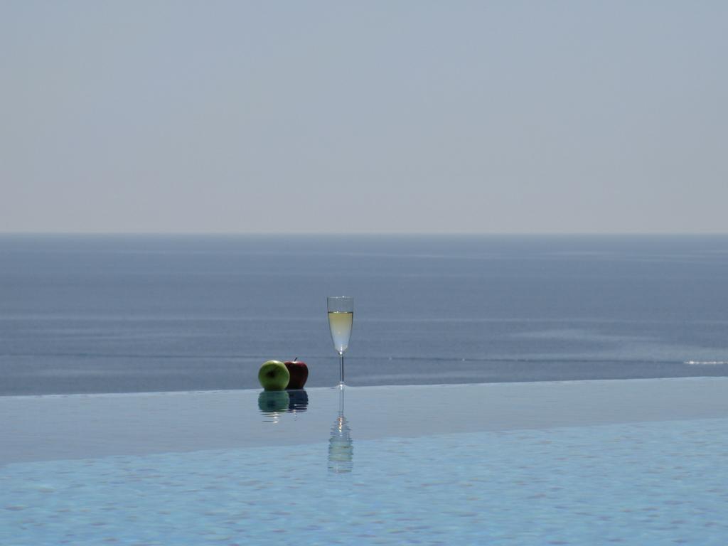 Irida Boutique Hotel Parga Exterior photo